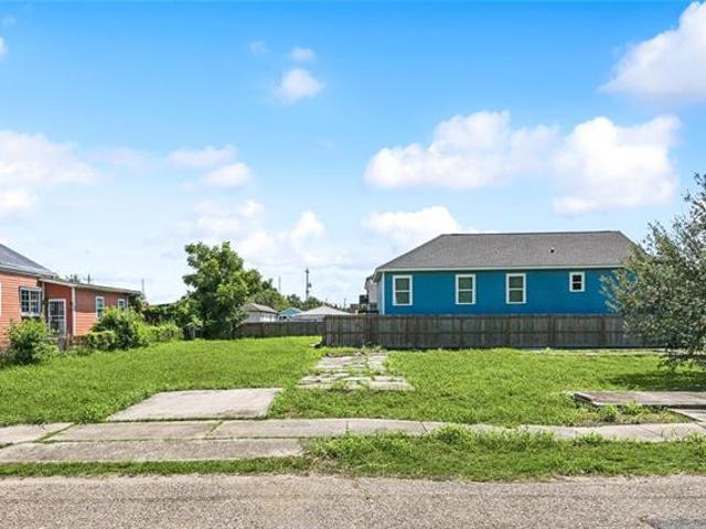 Land for sale in New Orleans, Louisiana