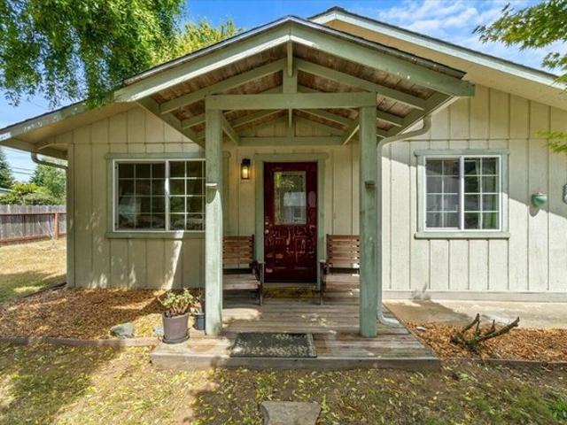 House for sale in Humboldt, California