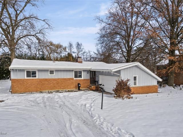 House for sale in Beachwood, Ohio