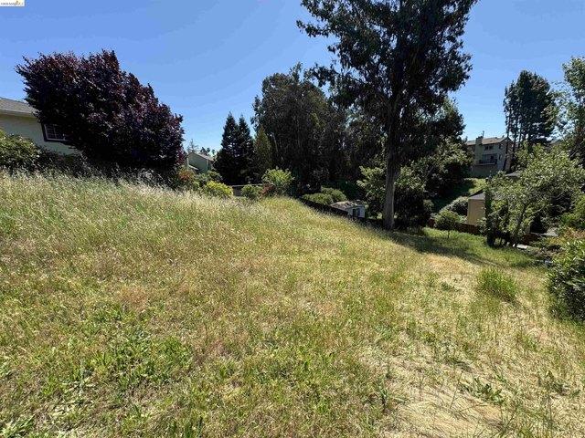 Land for sale in Hayward, California