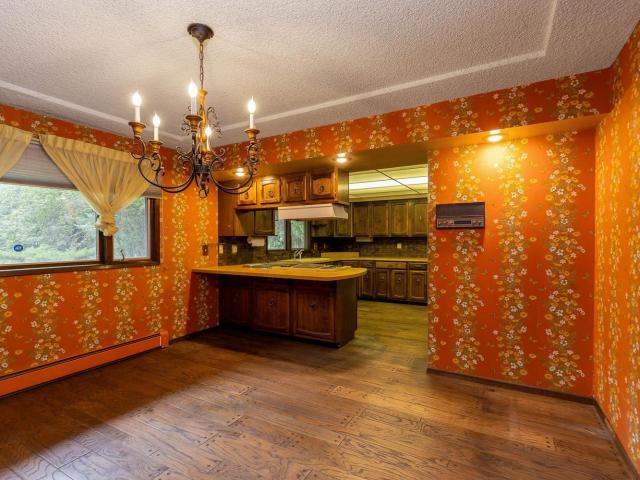 House for sale in Colbert