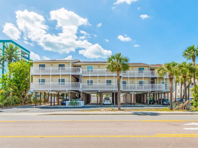 Condo for sale in Indian Rocks Beach, Florida
