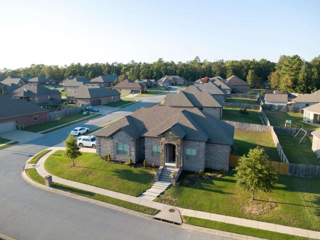 House for sale in Bryant, Saline County