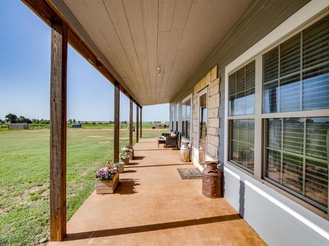 House for sale in Lahoma, Oklahoma