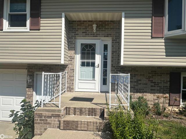 House for sale in Iowa Falls, Iowa