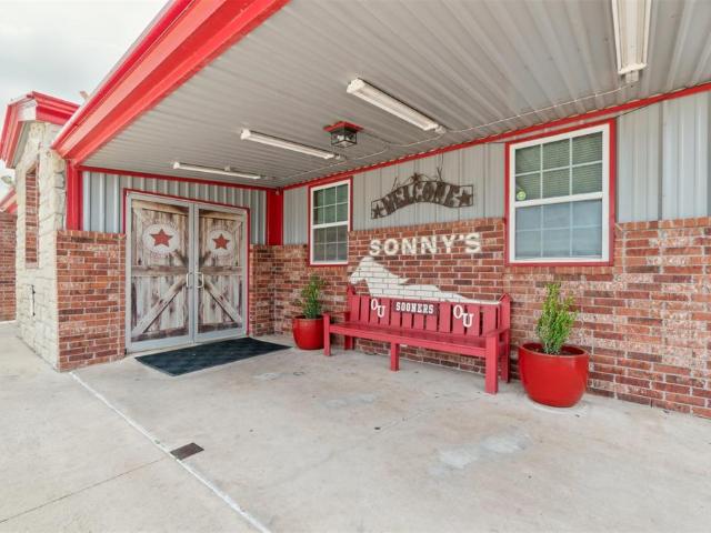Commercial for sale in Purcell, Oklahoma