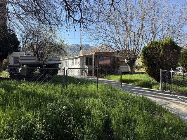 House for sale in Lake Isabella, California