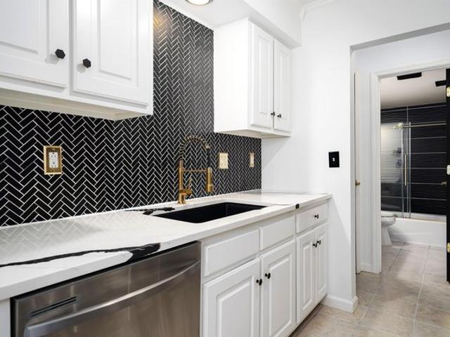 Condo for sale in Birmingham, Alabama