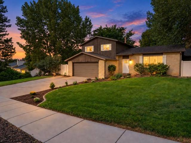 House for sale in Sage Crest Subdivision Number 4, Sandy