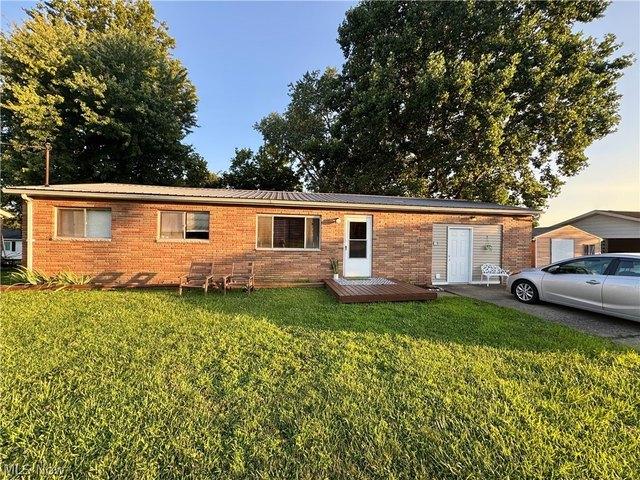 House for sale in Belpre, Ohio