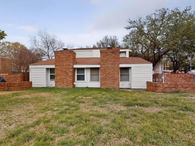 Townhouse for sale in Denton, Texas