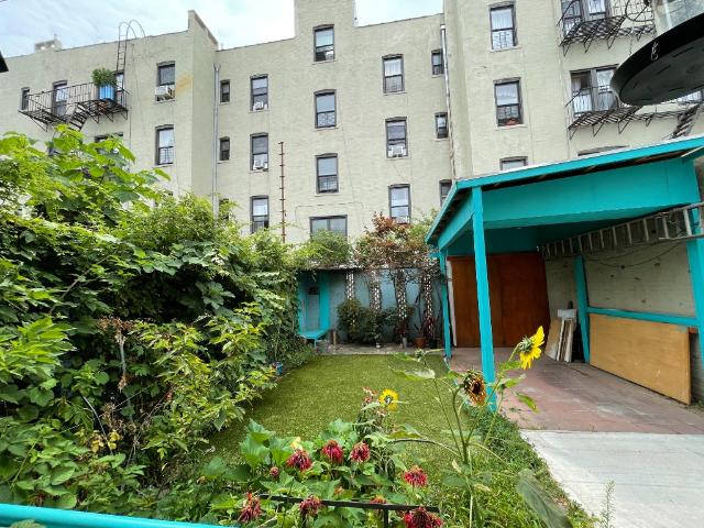 House for rent in Brooklyn