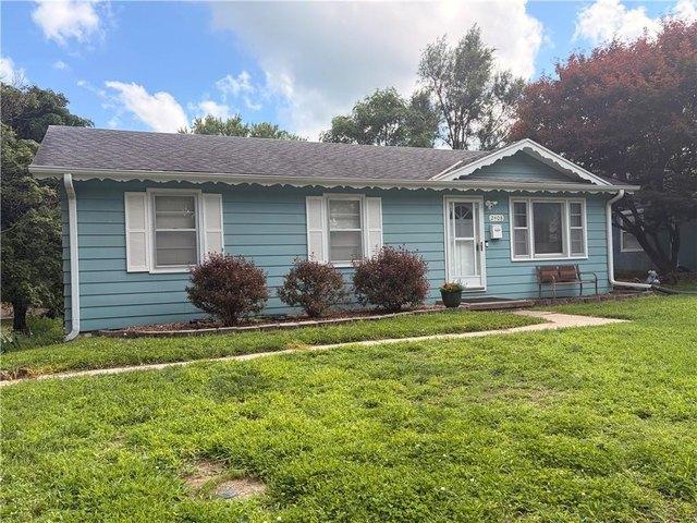 House for sale in Buchanan, Missouri
