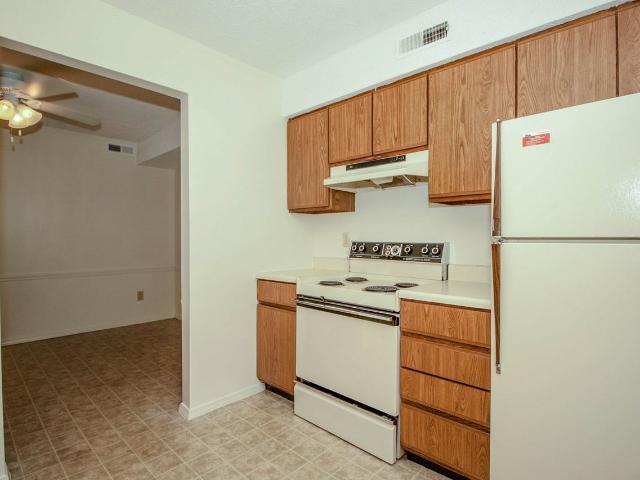 Apartment for rent in Lakewood, Bloomington