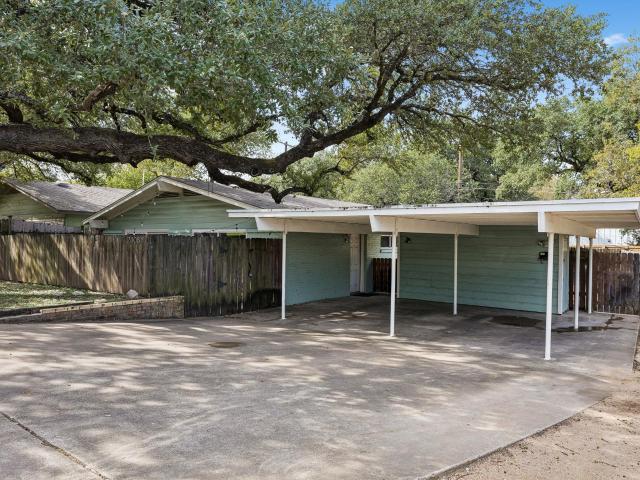House for sale in Austin, Travis County
