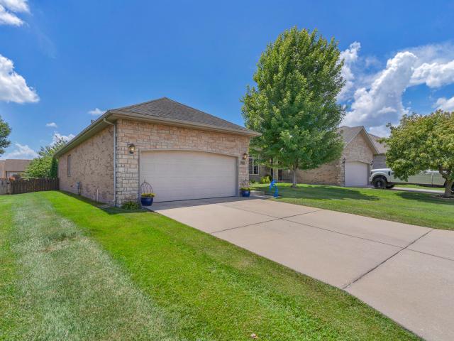 Condo for sale in Ozark