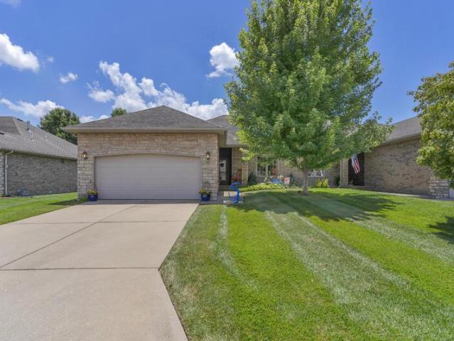Condo for sale in Ozark