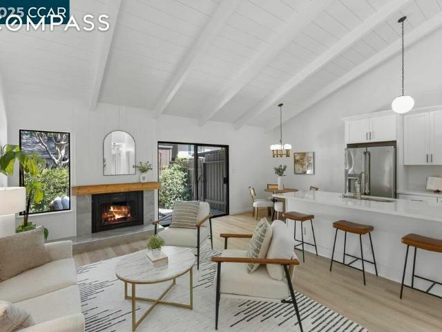 Townhouse for sale in Walnut Creek