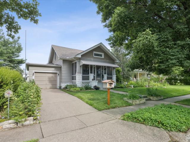 House for sale in Davenport, Iowa