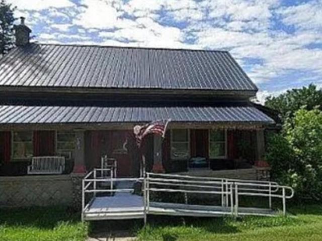 House for sale in Madrid, New York