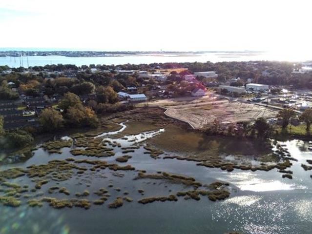 Land for sale in Morehead City, North Carolina