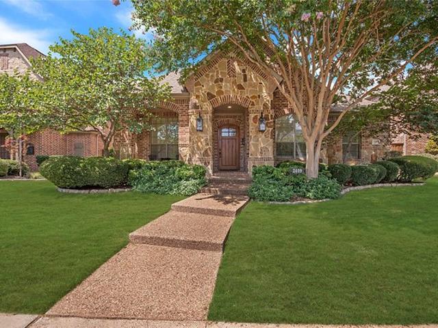 House for sale in Denton, Texas