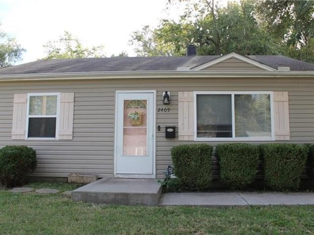 House for sale in West Englewood, Gladstone