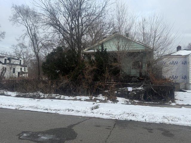 House for sale in Gary, Indiana