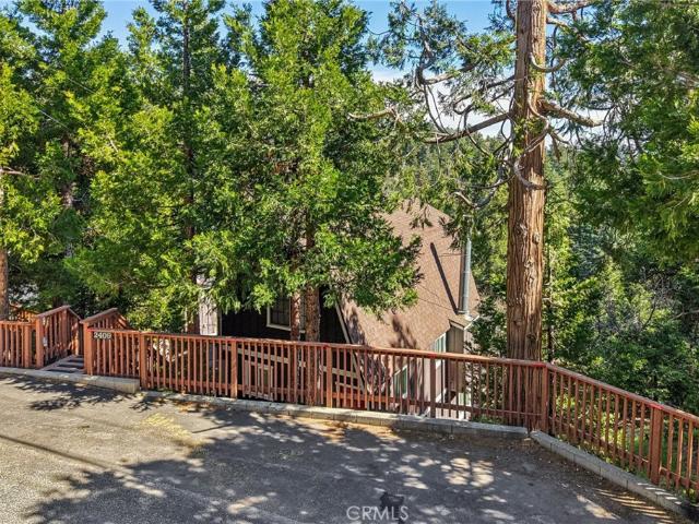 House for sale in Green Valley Lake, California