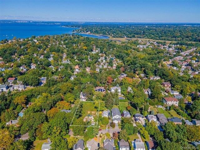Land for sale in Little Neck, New York