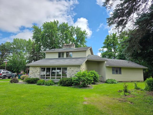 House for sale in Elgin