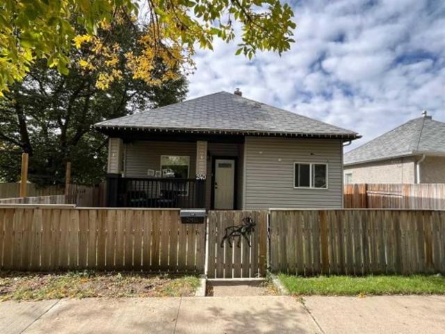 House for sale in Westminister, Lethbridge