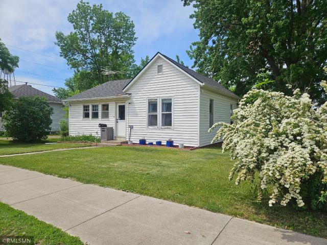 House for sale in Milaca, Minnesota