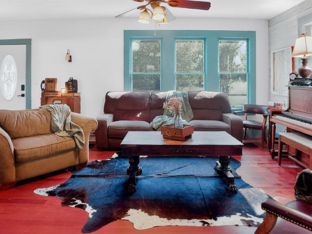 Property for sale in Bartlett, Texas
