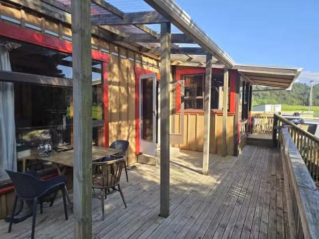 House for sale in West Coast
