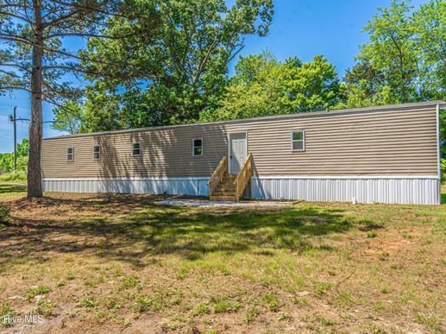 House for sale in Seagrove, North Carolina