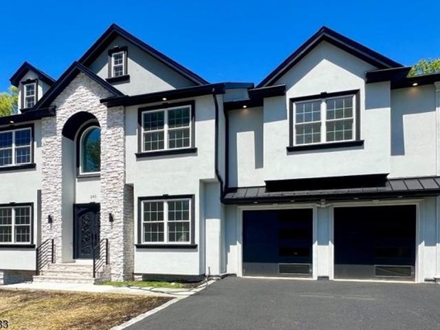 House for sale in Parsippany, New Jersey
