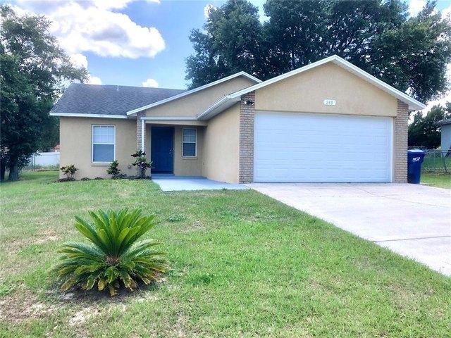 House for sale in Mascotte, Florida