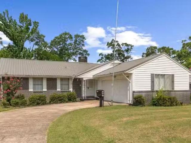 House for rent in Ozark