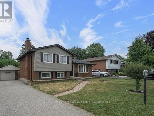 House for sale in Thames Centre, Ontario