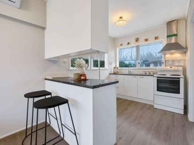 House for sale in Wairau Valley
