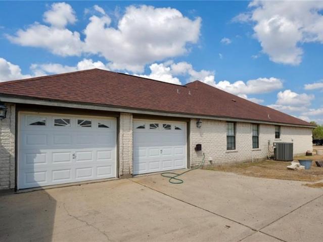 House for sale in Alice, Texas