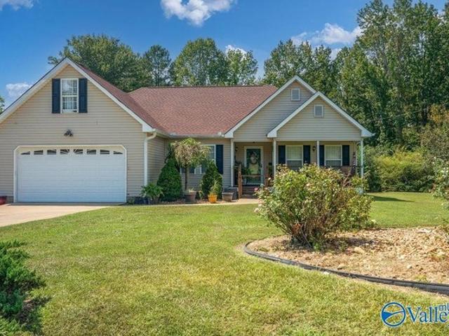 House for sale in Centre, Cherokee County
