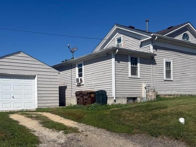 House for sale in Byron, Ogle County