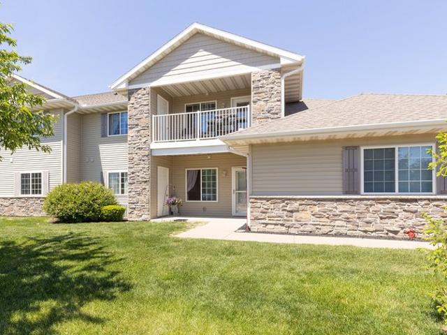 Condo for sale in Eldridge, Iowa