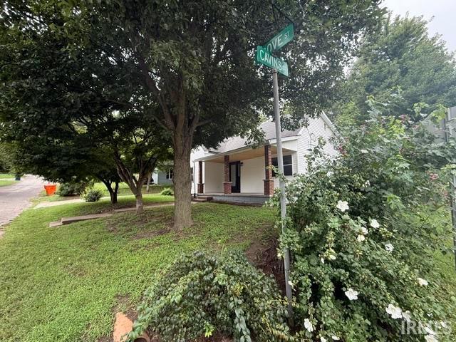 House for sale in Bloomfield, Indiana