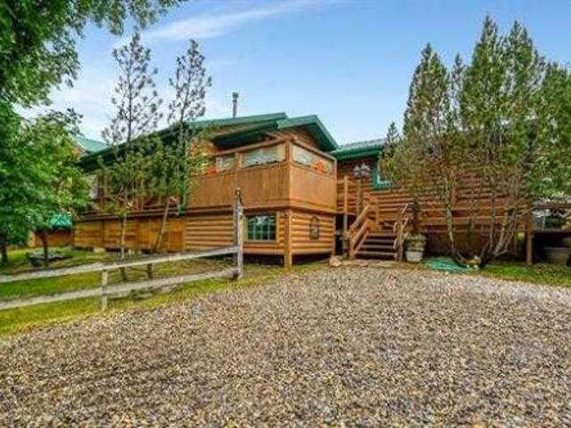 House for sale in Carbon, Alberta