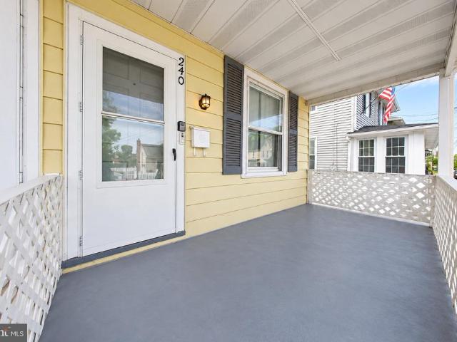 Townhouse for sale in Riverside, New Jersey