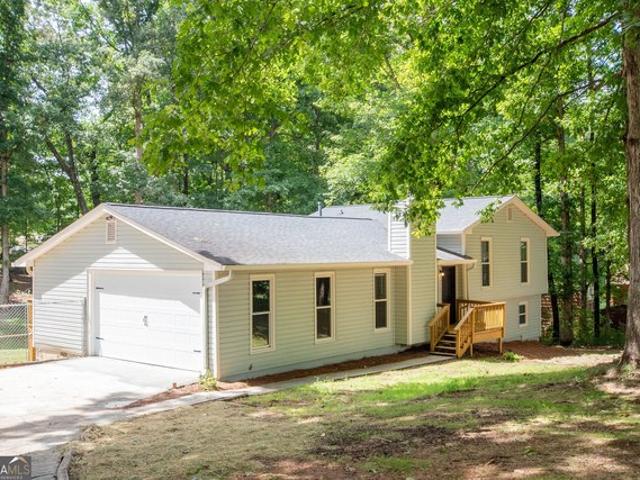 House for sale in Newnan, Georgia