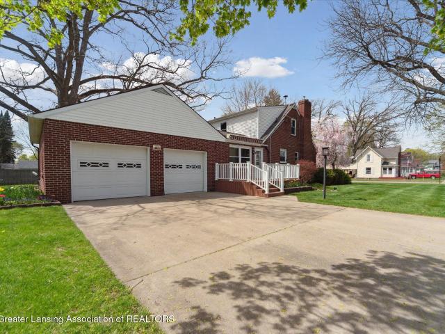 House for sale in Eaton Rapids